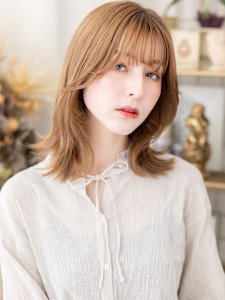 インナーカラーベージュゴールドくびれミディ　シャギーカット - COVER HAIR & SPA bliss【カバーヘア アンド スパ ブリス】浦和/浦和西口店掲載