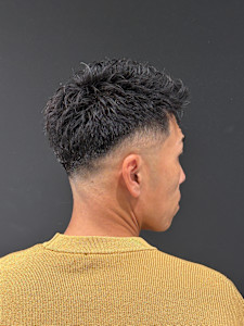 アップバングショート