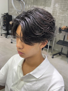 【LIPPS横浜】フェザーパーマ／無造作フェザー - LIPPS hair 横浜【リップスヘアー】掲載