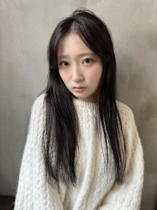 ロング・ストレート・黒髪 - atacca ungu掲載