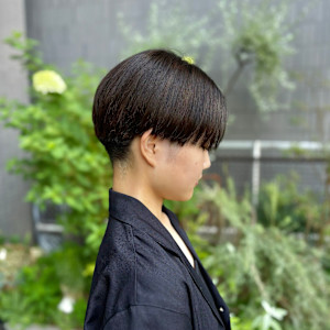 マッシュショート　刈り上げショート　ベリーショート