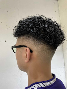 ハードパーマ×メンズフェード