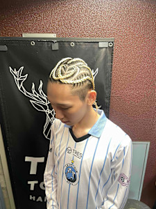 6本ハートコーンロウ