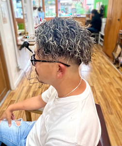 アップバングツイストスパイラルパーマ