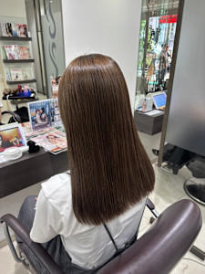 ブラウンベージュ