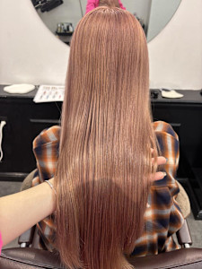 サーモンピンクカラー/ピンクカラー/ハイトーンカラー/元町 - AO。掲載