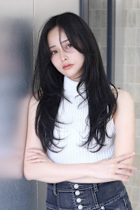 艶髪韓国レイヤー髪質改善顔まわりくびれヘア水素カラー