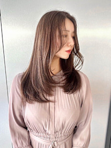 ミディアムレイヤー/顔周りレイヤー/レイヤーカット/美髪