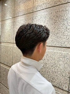 銀座　理容室　ビジネスカット