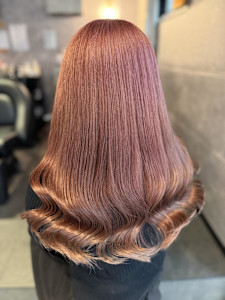 《三宅悠斗》ピンクカラー/ブリーチ/大宮 - elu by lovis掲載