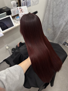 深みred/艶カラー/ブリーチなし - ao. 渋谷/表参道 ダブルカラー・ハイトーン・髪質改善【アオ】掲載