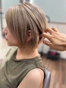 ショート×ミルクティーベージュ - CUT HOUSE BOB掲載