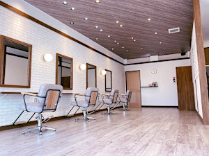 Agu hair claff 甲府常永店【アグ ヘアー クラフ】(アグ ヘアー クラフ)