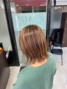 ハイライトカラー - AIZU本厚木 白髪ぼかし ハイライト バレイヤージュ 髪質改善掲載