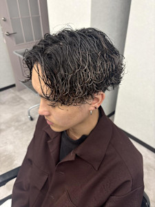 波巻き×スパイラルで作るナチュラル無造作ウェーブ - CØDE by KENJE掲載