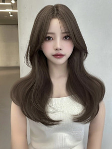 韓国風/セミロング/顔周りカット/くびれヘア/透明感カラー