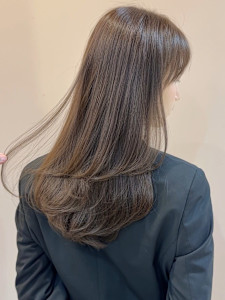 透明感カラー レイヤーカット 髪質改善 オリーブベージュ - Reginavita 栄店掲載