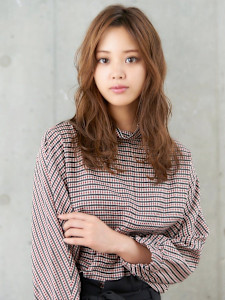 ウェーブ/セミディ/大人女性 - ヘアーサロン ソシエ 伊勢丹立川店掲載