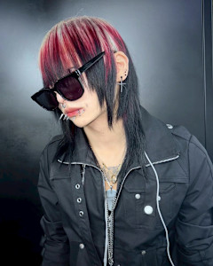 ルーツカラー　ケアブリーチ　ブリーチカラー　原宿/表参道