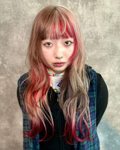 セクションカラー　ケアブリーチ　ブリーチカラー　原宿/表参道