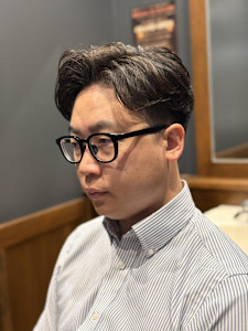 メンズ　フェザー　パーマ　シチサン