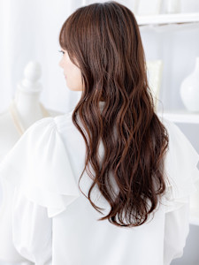 流し前髪こなれふんわりパーマエアリーロング　ヘーゼルブラウン