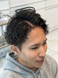 個性あふれるベーシックパーマ