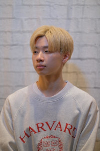 ツーブロックナチュラルセンターパート