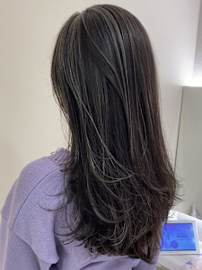 秋冬オススメ！細めハイライトグレージュ