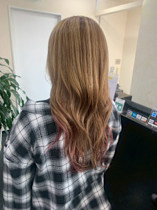 インナーカラー　ミルクティー