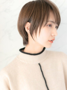 透明感ショート｜30代女性に人気の自由が丘ヘア