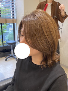 ブリーチなしでつくる柔らかベージュカラー