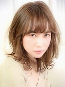 大人可愛い20代30代40代 レイヤーカット×アッシュベージ