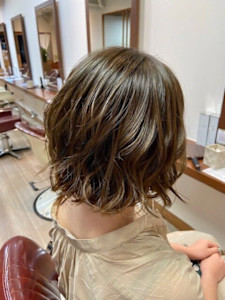 動きのあるボブ