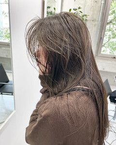 韓国顔まわりレイヤーカットグレージュオリーブベージュブラウン - Dijon 髪質改善×縮毛矯正×りんご幹細胞トリートメント 自由ヶ丘掲載