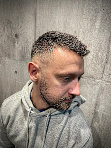 ショートフェード - Men's Only RAD HAIR DESIGN掲載