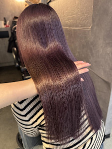 《鈴木茉奈》ピンクラベンダー/ブリーチありなしカラー - elu by lovis掲載