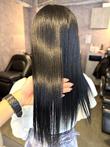 《高橋亜美》アッシュブラック/暗髪/大宮 - elu by lovis掲載