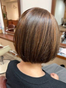 ハイライトボブ - chill out 南塚口本店掲載