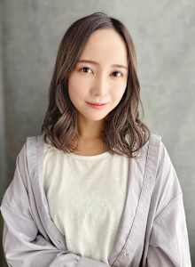 ミディアム - Resortsalon M 新宿東口掲載