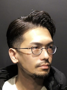 大人ビジネスパーマ - 銀座shino~灯~HANARE メンズ 理容室 barber【トモシビ ハナレ バーバー 】掲載