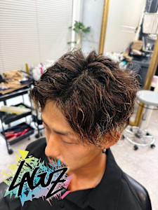 無造作ウェーブ × ハイライトメンズスタイル　茅ヶ崎