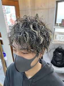エッジハイライト×だれるパーマ