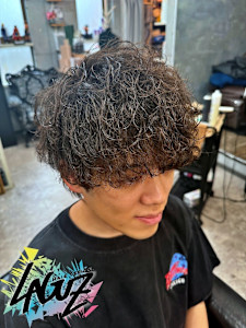 ラフウェーブパーマ × ナチュラルブラウン　茅ヶ崎