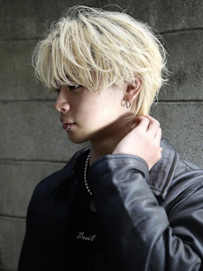 ラフセンターパートウルフ