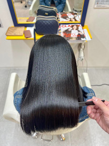 【髪仕度CORE／札幌市東区】艶髪縮毛矯正