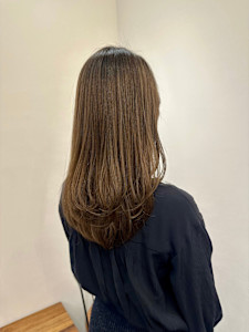 池袋 イルミナカラー シークレットハイライト レイヤー♪