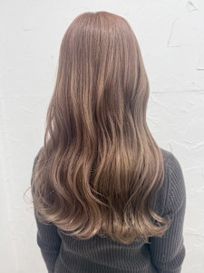 ブリーチダブルカラーミルクティーカラーベージュカラーハイトー - prize 表参道/原宿店【プライズ】掲載