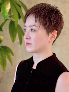 大人女性のベリーショート