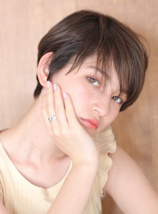 ショート・ボブ/白髪ぼかし/ハイライト/絶壁解消/40代 - INCEPTION  GINZA 銀座掲載